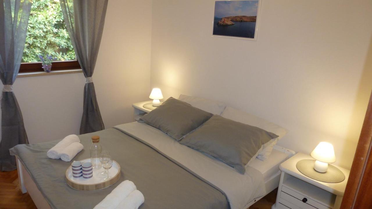 Apartments Pampas Island Pag 帕格 外观 照片