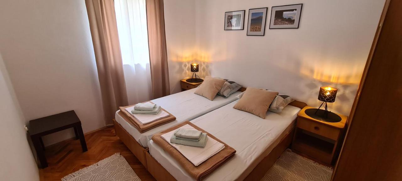 Apartments Pampas Island Pag 帕格 外观 照片